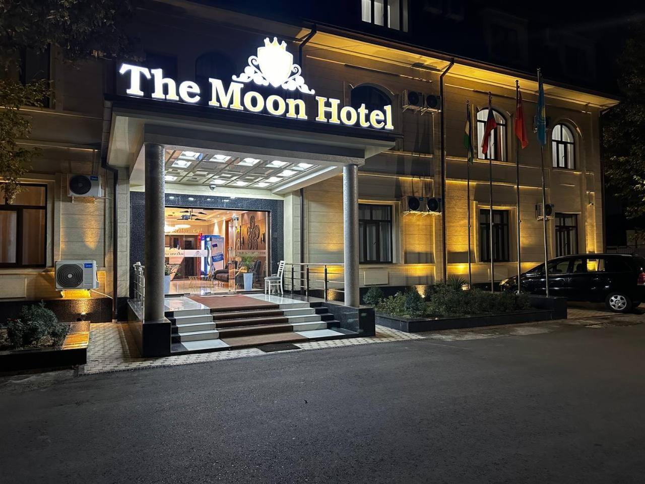 The Moon Tashkent Hotel Exteriér fotografie